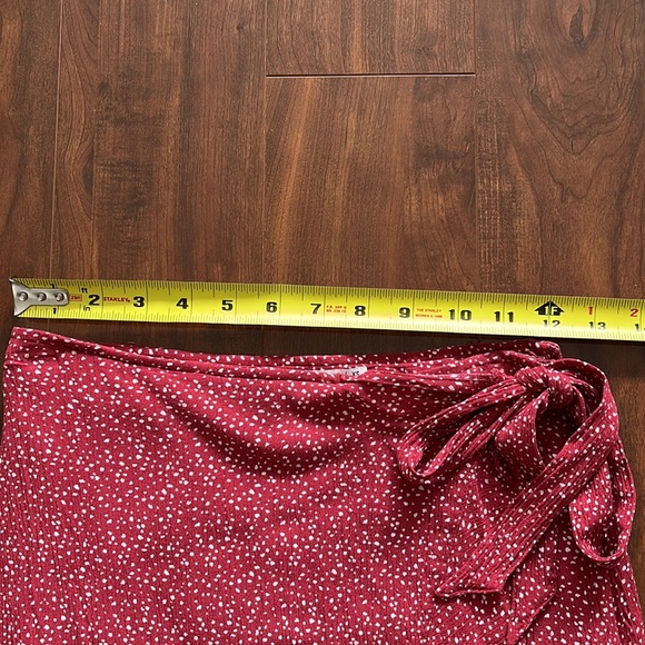 Abercrombie Ruffle Wrap Mini Skirt - Picture 6 of 9